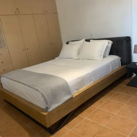 Tamarisk House-an Ideal Getaway In Southern Paros Marpissa