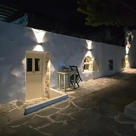 Lägenhet Tamarisk House-an Ideal Getaway In Southern Paros Márpissa