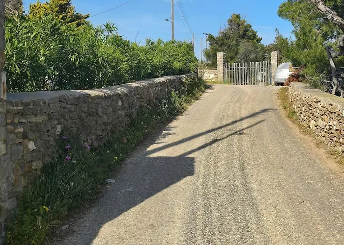 Tamarisk House-an Ideal Getaway In Southern Paros