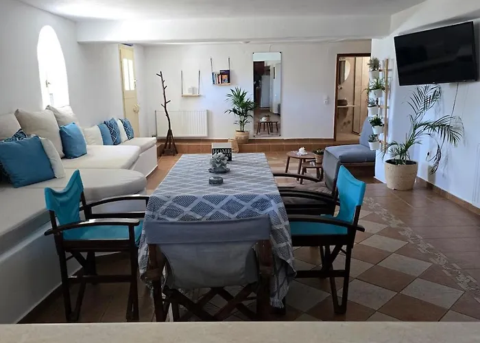 Tamarisk House-an Ideal Getaway In Southern Paros